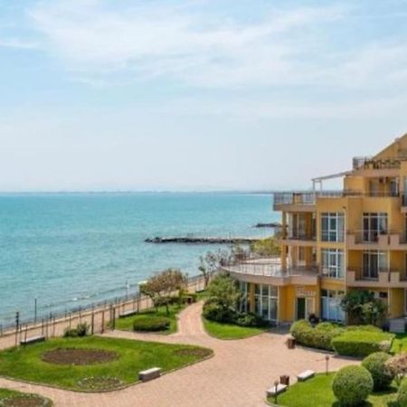 Midia Grand Resort, Ахелой Екстериор снимка