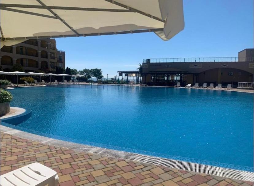 Midia Grand Resort, Ахелой Екстериор снимка